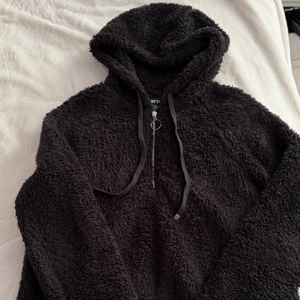 Hot Topic Fleece hoodie